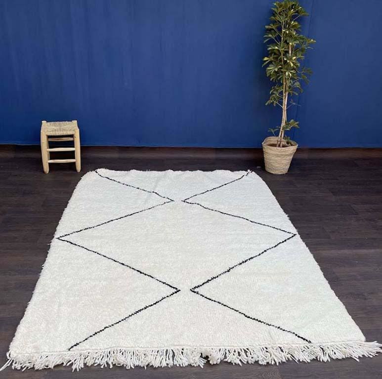 tapis berbere blanc et noir
