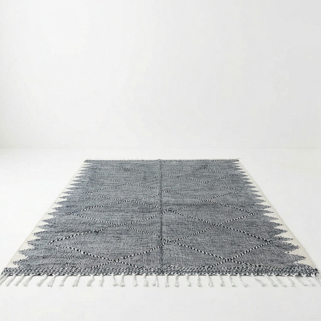 Grand tapis Kilim noir Zanafi 200x300 cm