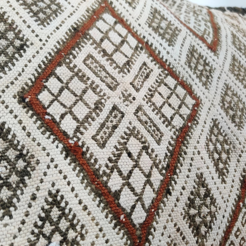 Vieux coussin Kilim blanc et noir vintage - MAZIR Décoration