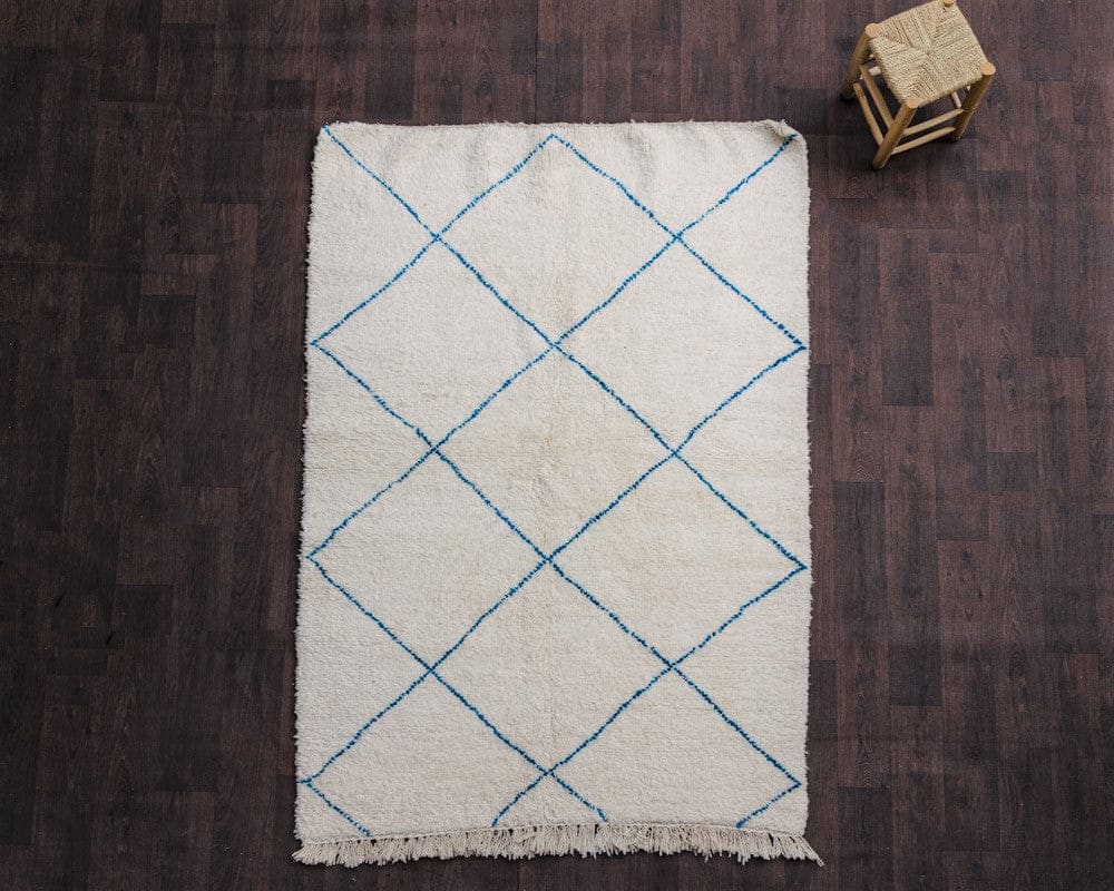 tapis berbere blanc et bleu