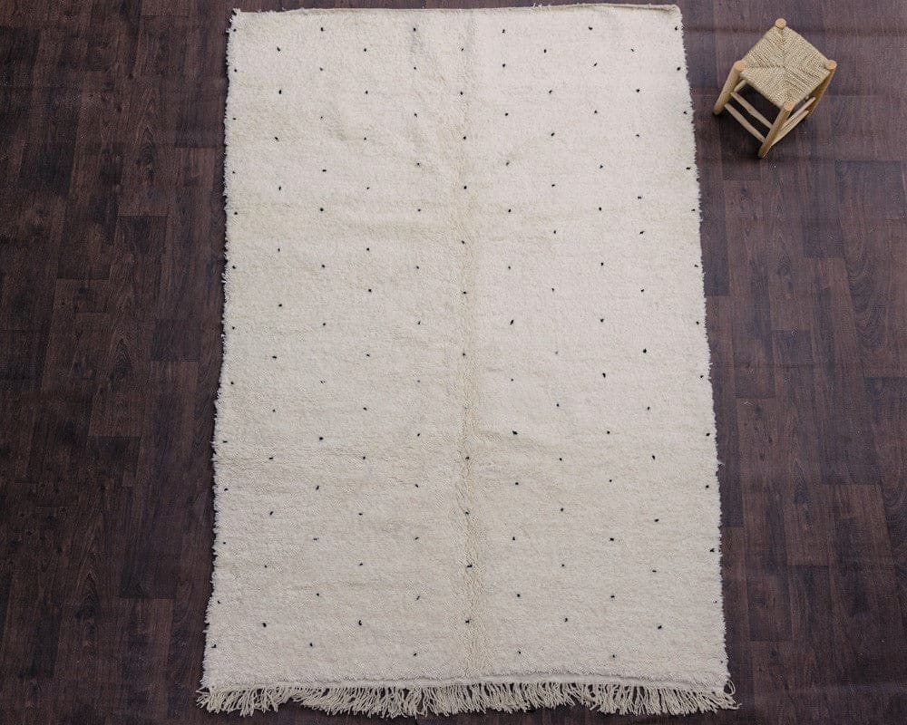 tapis marocain pois noir