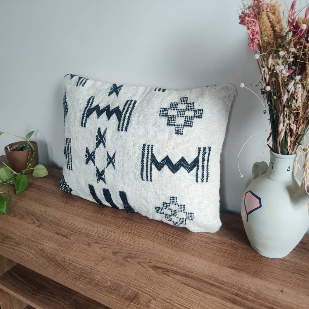 Coussin kilim Géo Noir & Blanc | MAZIR Décoration