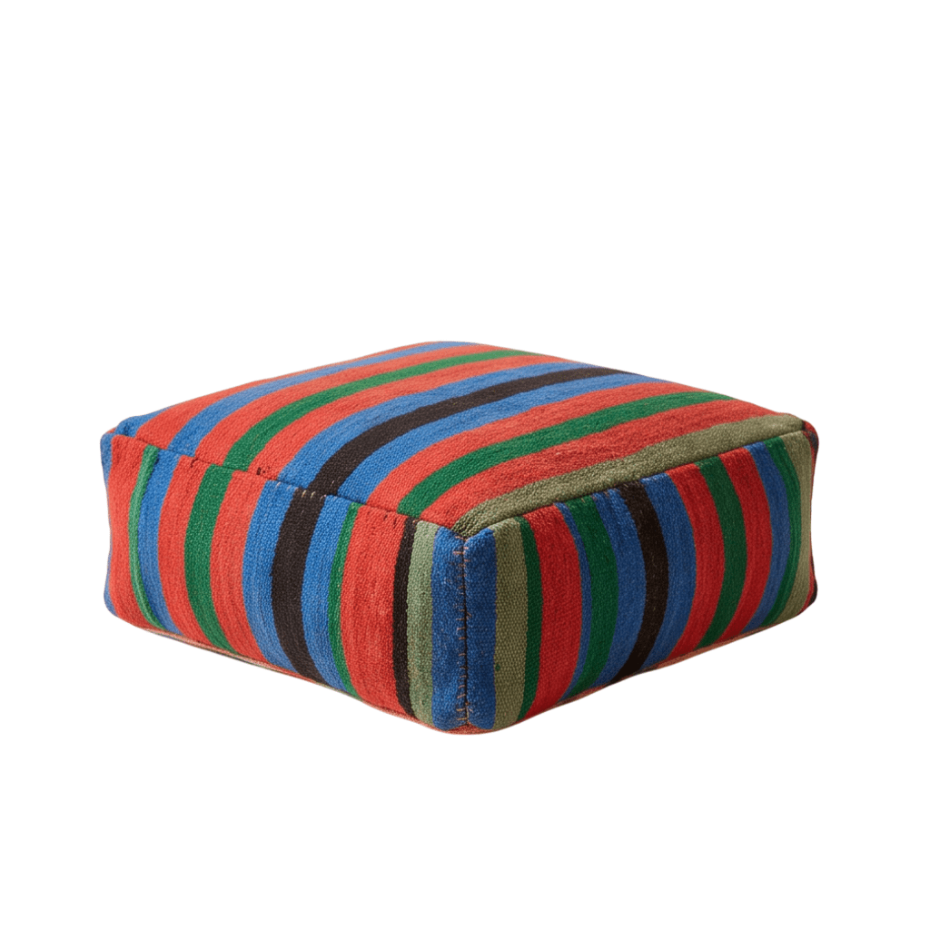 Pouf berbère multicolore style Boucherouite