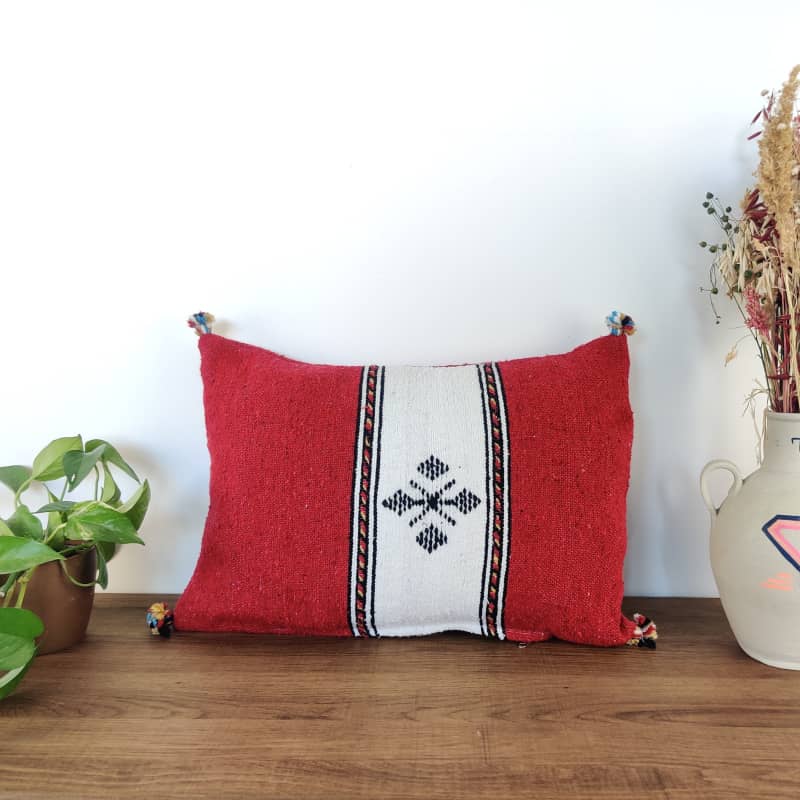 Coussin rectangulaire rouge et blanc - MAZIR Décoration