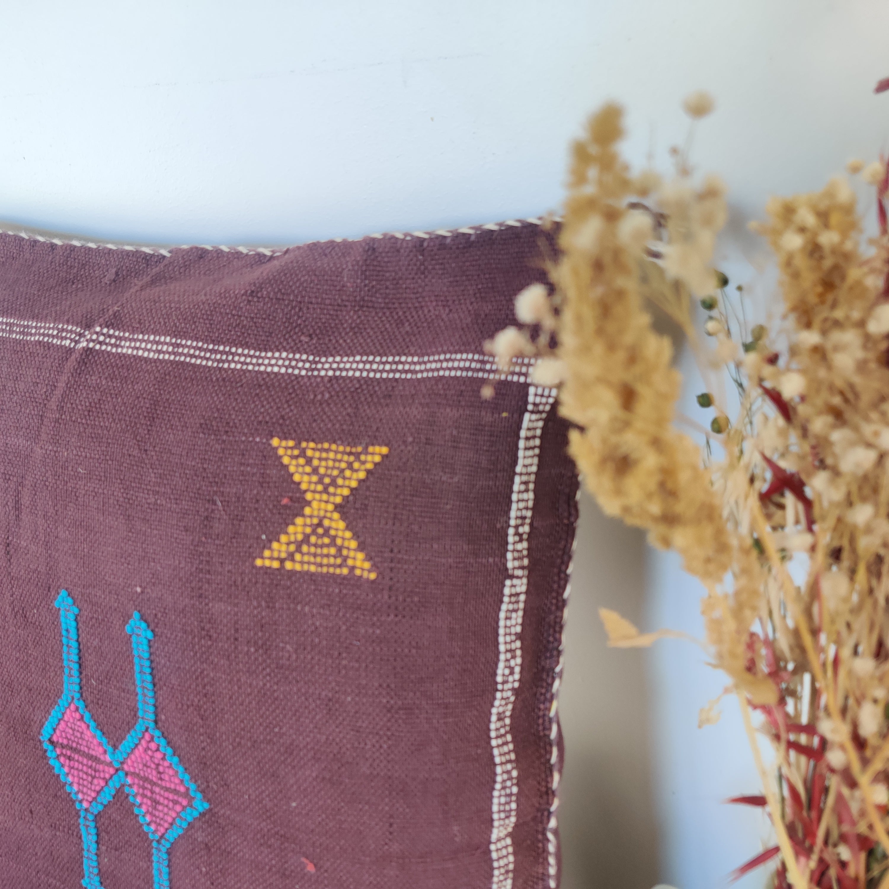 Coussin Sabra marocain Soie de Cactus - MAZIR Décoration