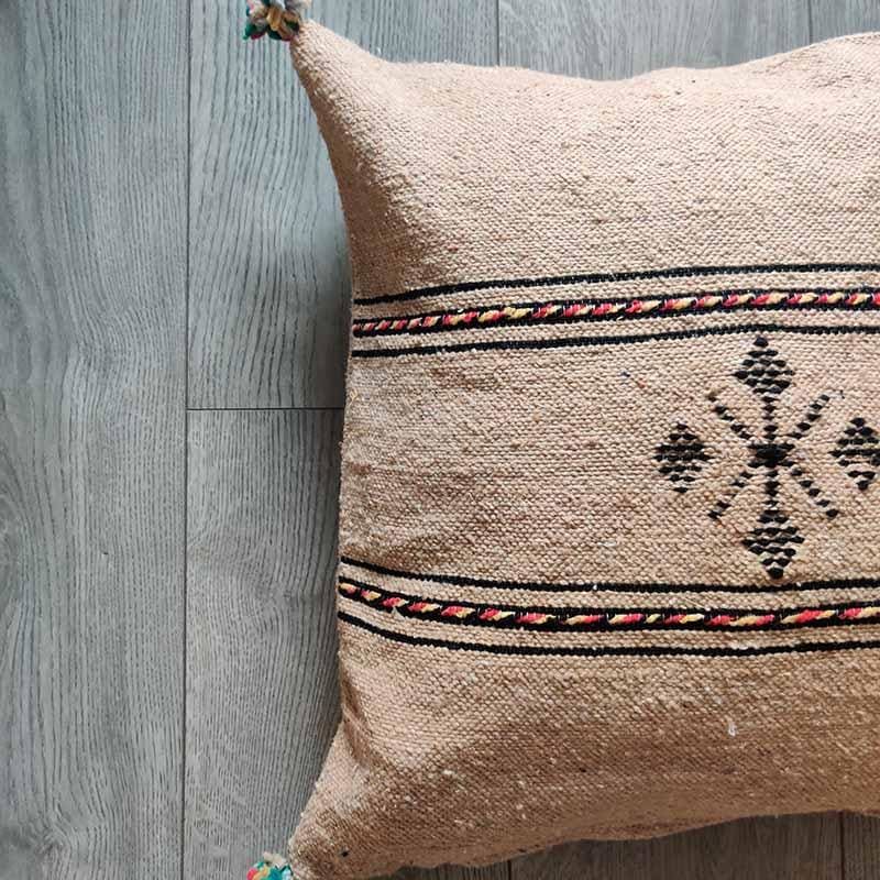 Housses de coussin marocain beige en livraison gratuite