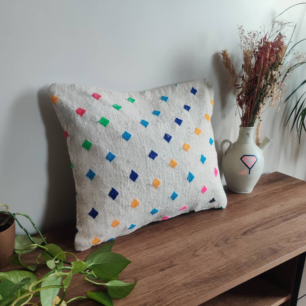 Coussin berbère carreaux vifs | MAZIR Décoration