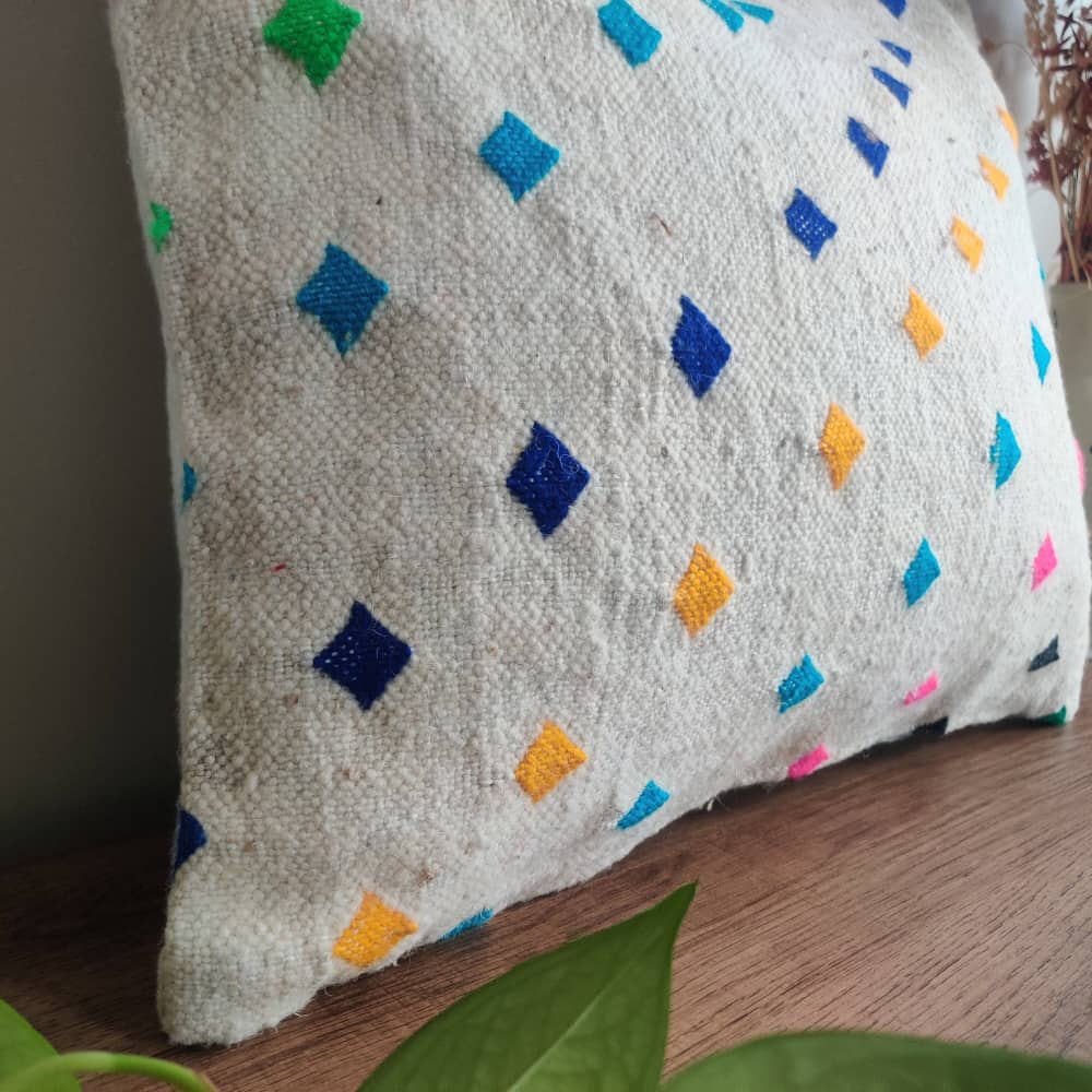 Coussin berbère carreaux vifs | MAZIR Décoration