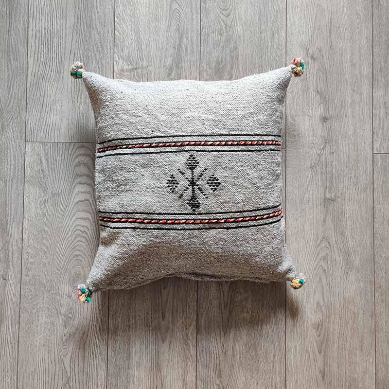 coussin berbère gris claire