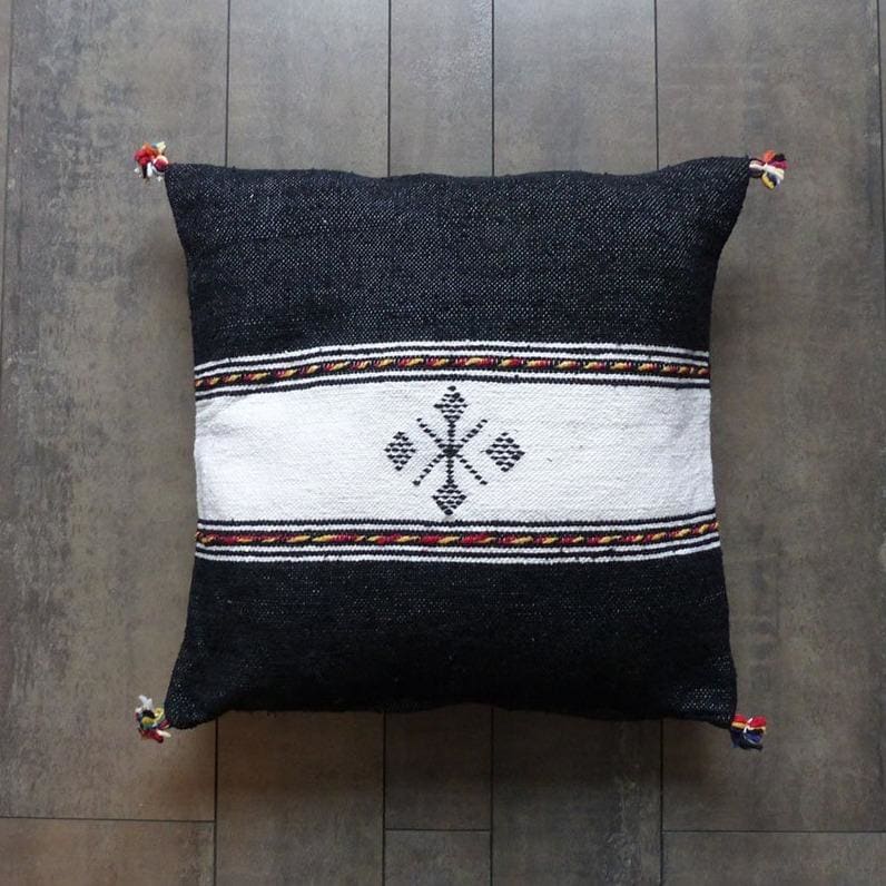 coussin berbere blanc et noir