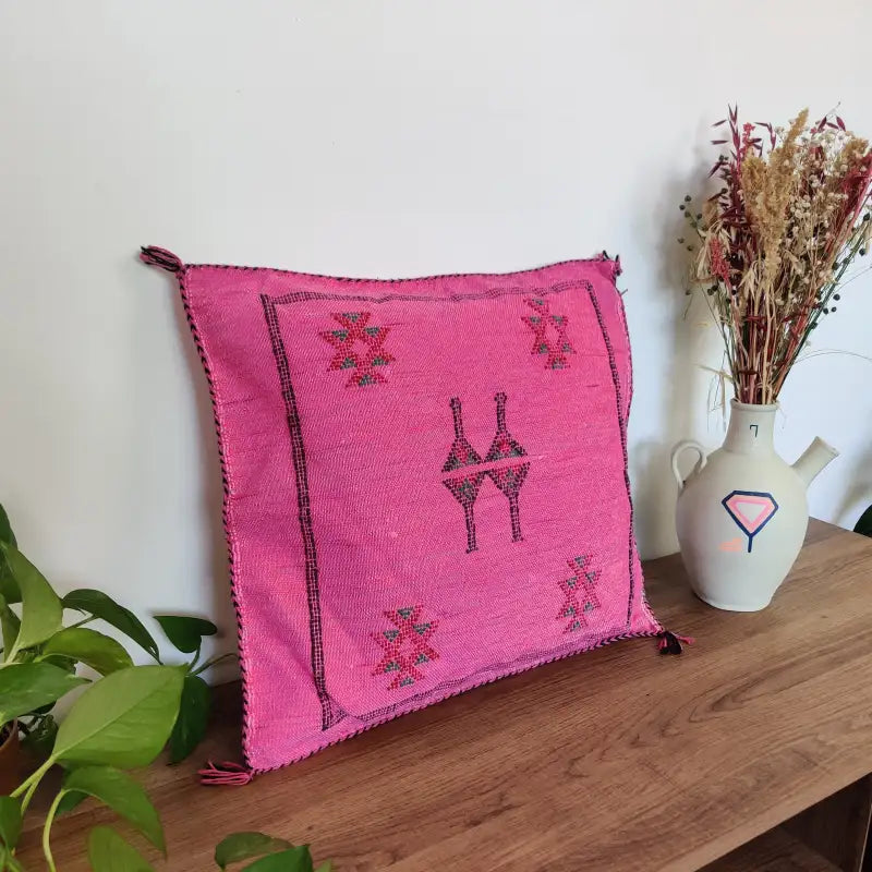 Coussin bohème Rose bobon Soie de Cactus Sabra