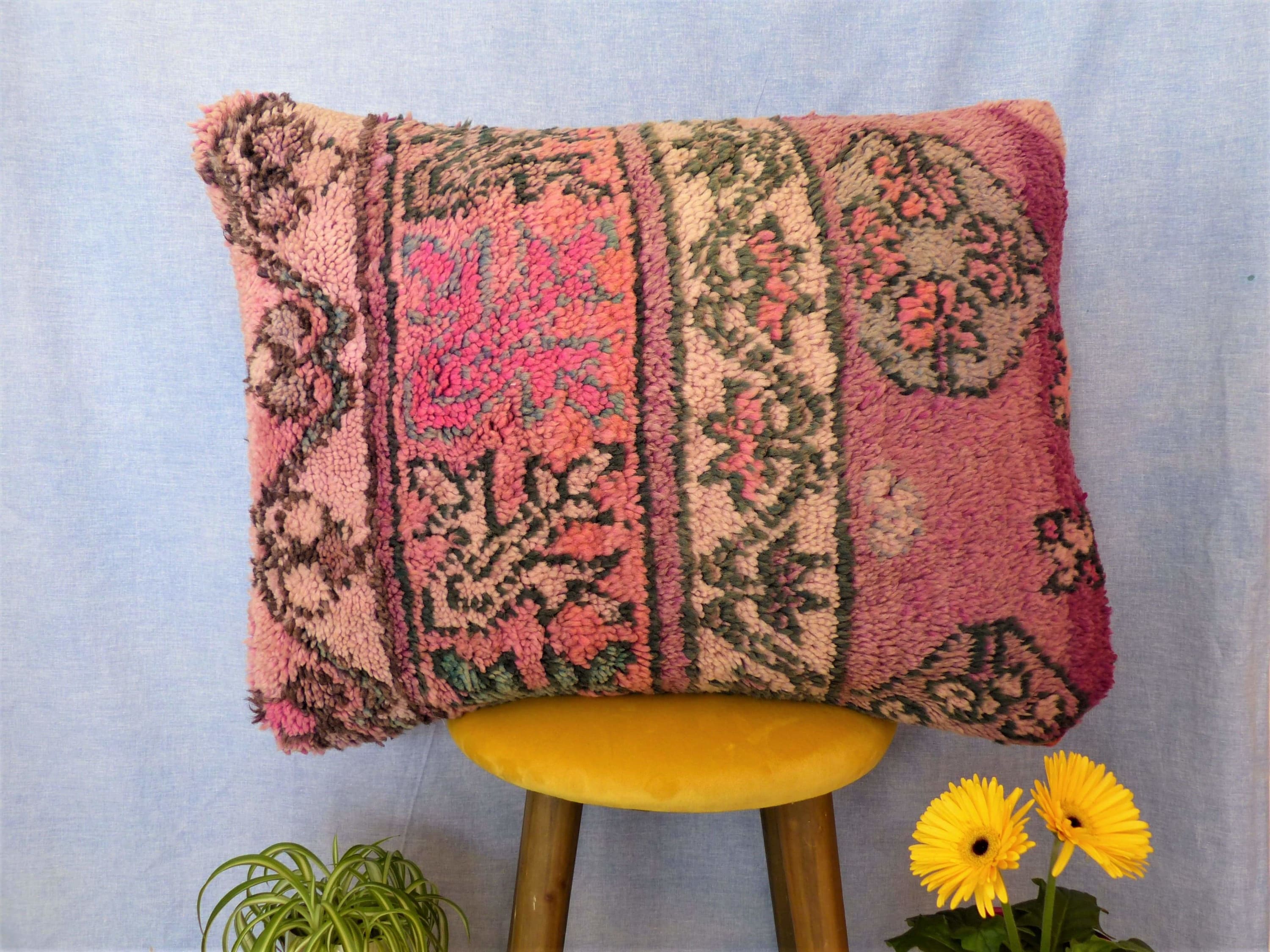 Coussin Boujaad Rose | Coussin vintage | MAZIR