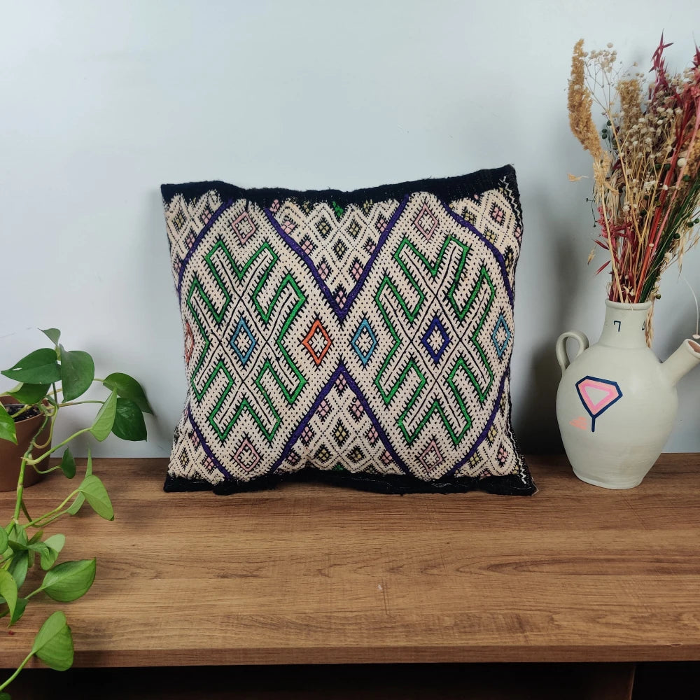 Coussin Kilim berbère magique