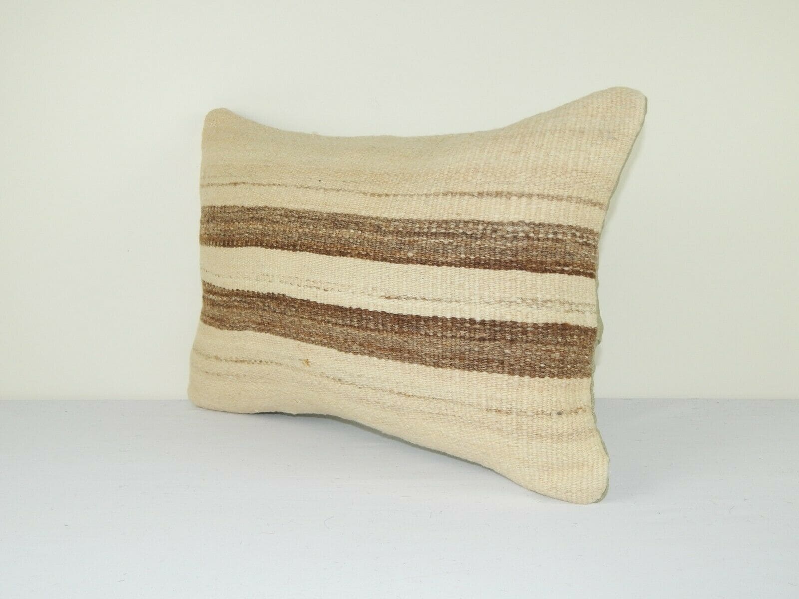 coussin kilim creme