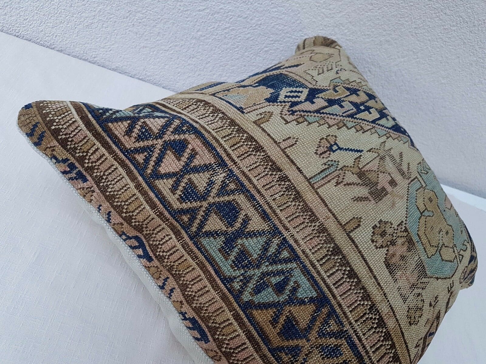 coussin vintage kilim