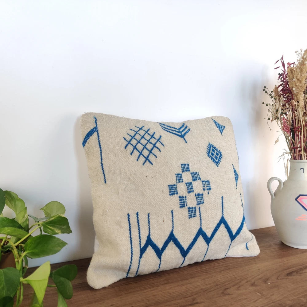 Coussin marocain tribal bleu - MAZIR Décoration