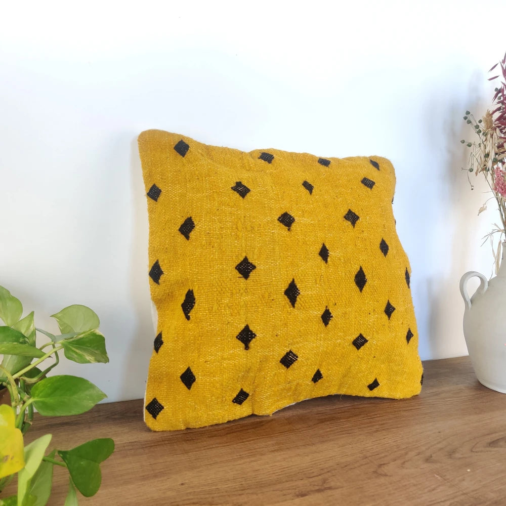 Coussin marocain bohème jaune