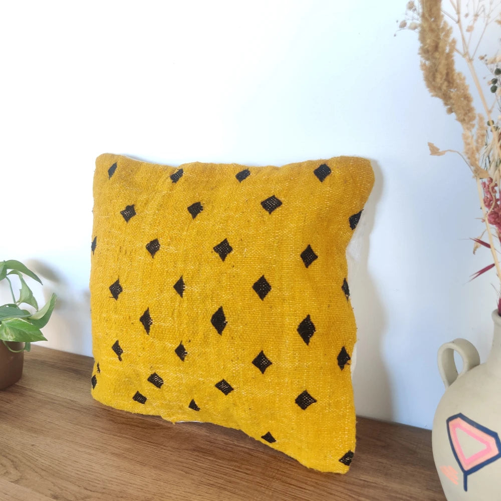 Coussin marocain bohème jaune