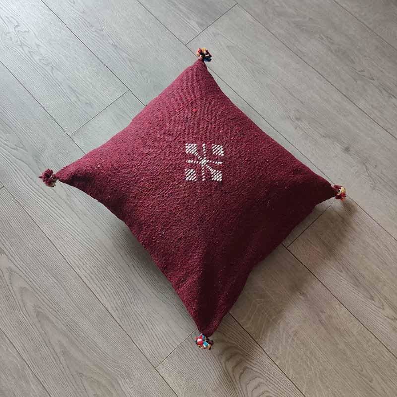 coussin marocain bordeaux