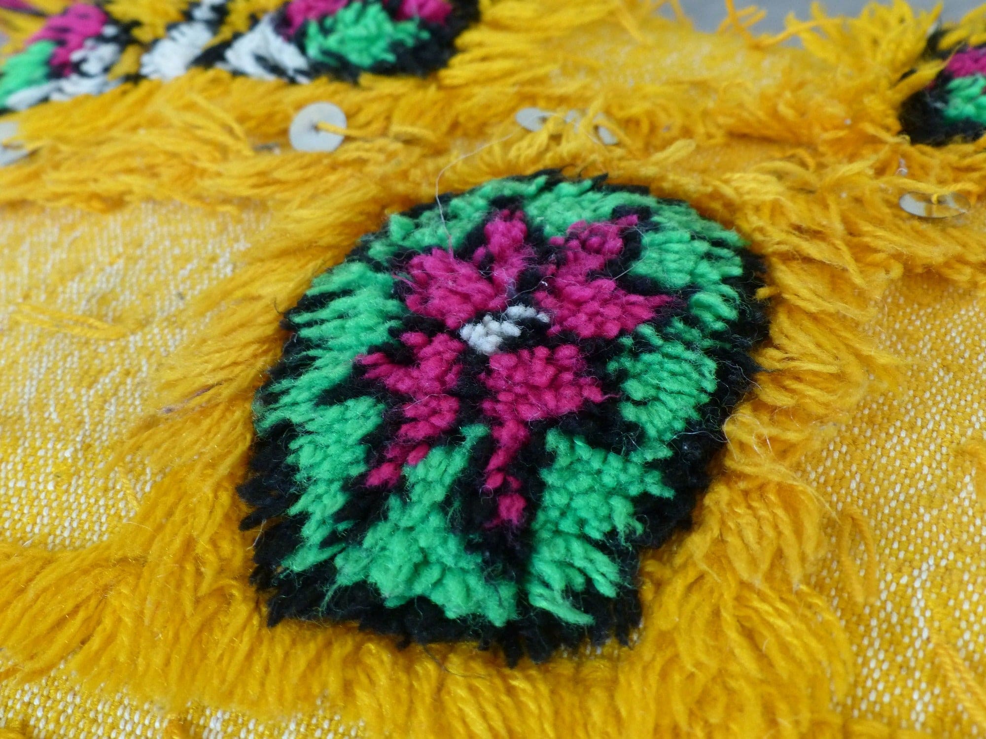 coussin jaune coton
