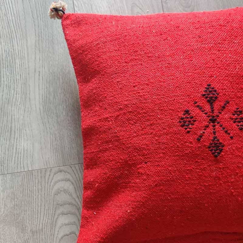 housse de coussin berbère rouge