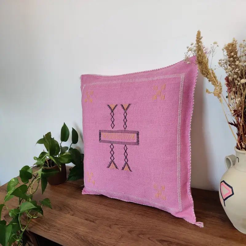 Vue angle 2 du Coussin Sabra Rose en Soie de Cactus