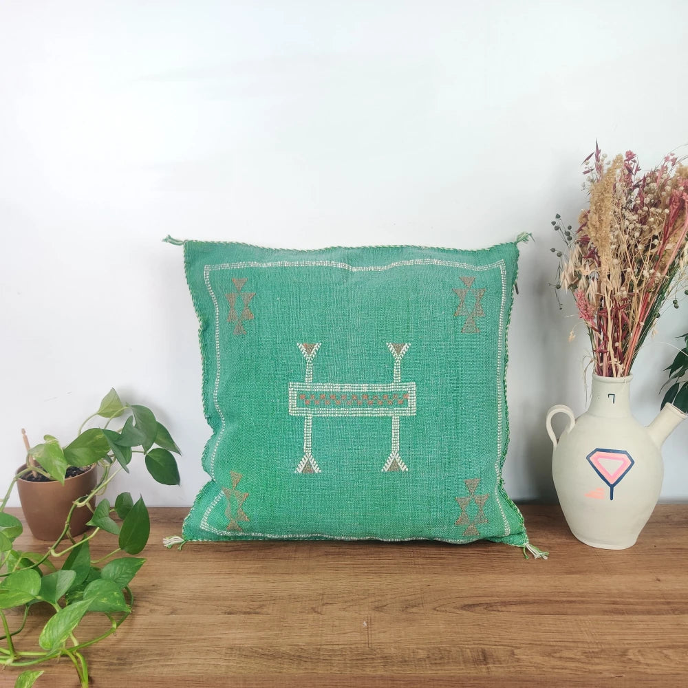 Coussin Sabra Vert Sapin bohème <br> Soie de Cactus