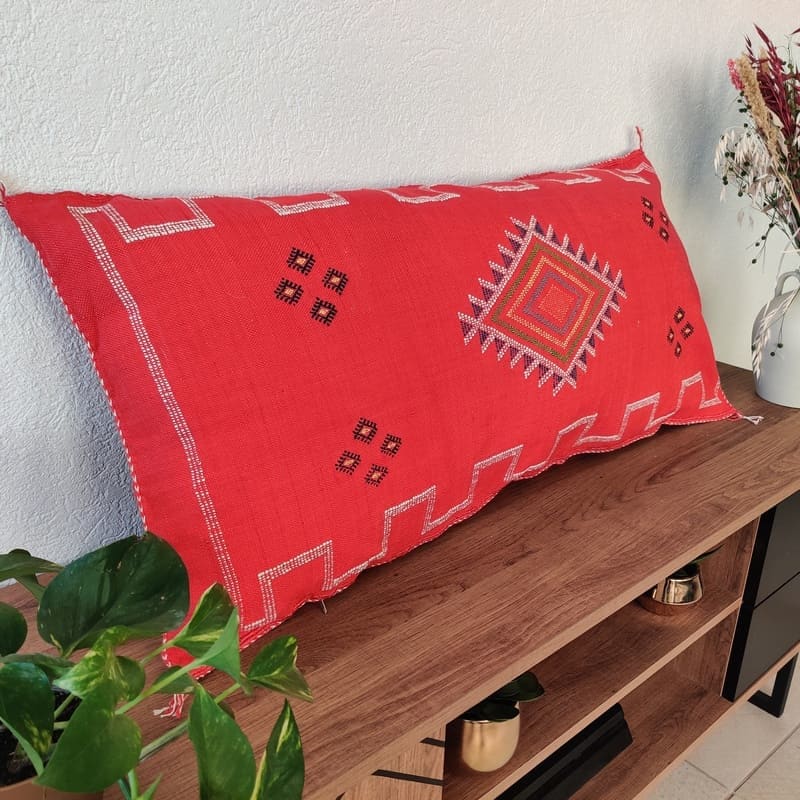 grand coussin rouge