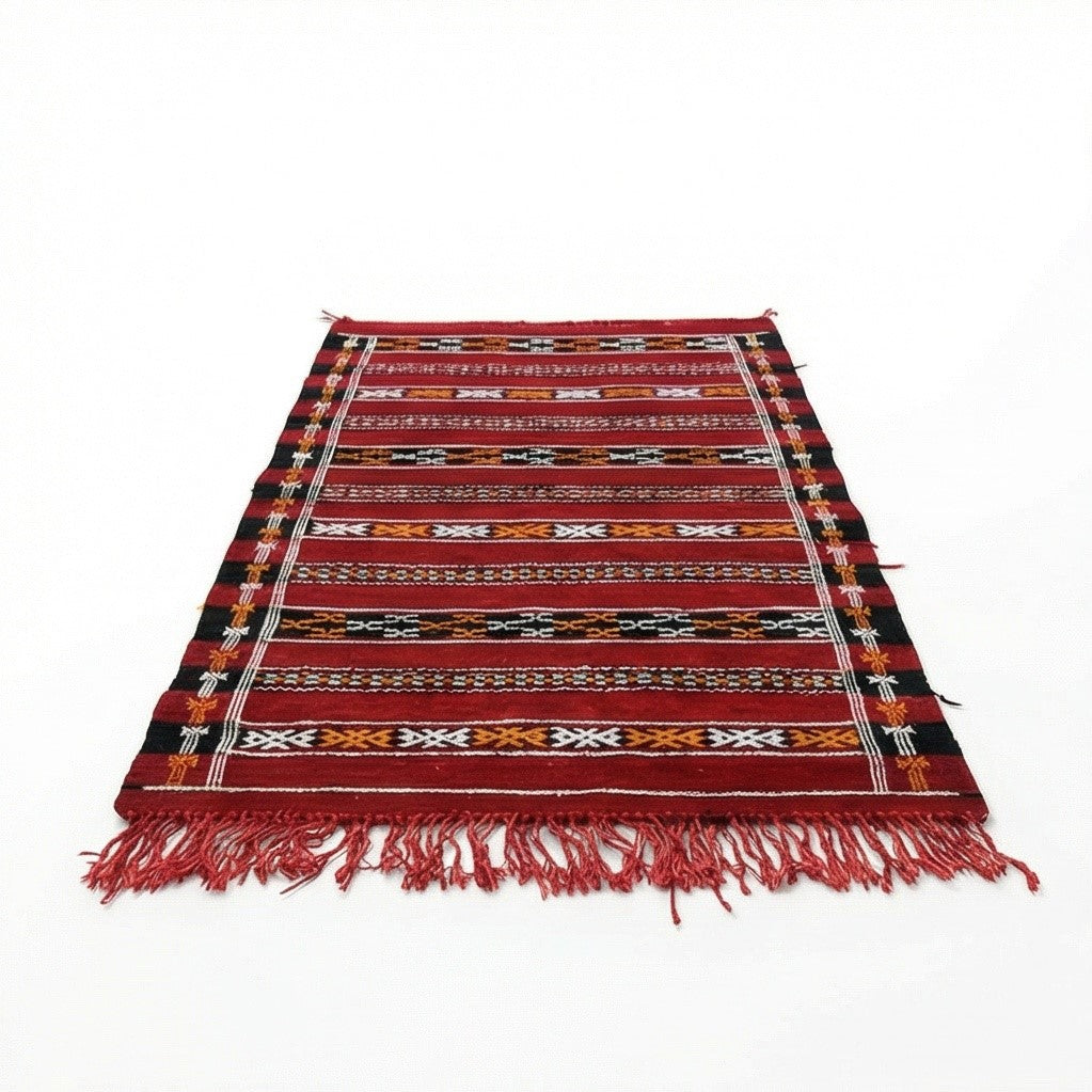 Petit tapis kilim rouge ethnique marocain