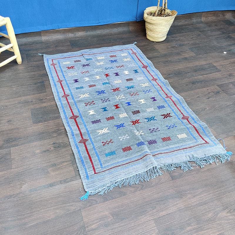 tapis berbere bleu et blanc