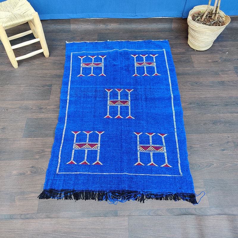 tapis marocain bleu