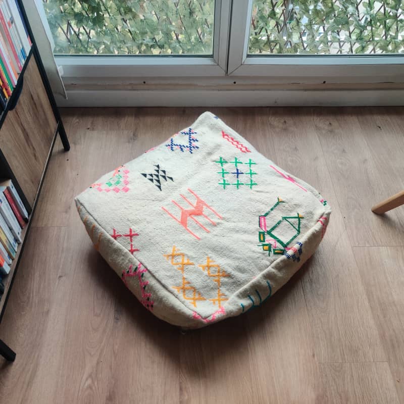 Pouf Kilim Marocain coloré | MAZIR Décoration