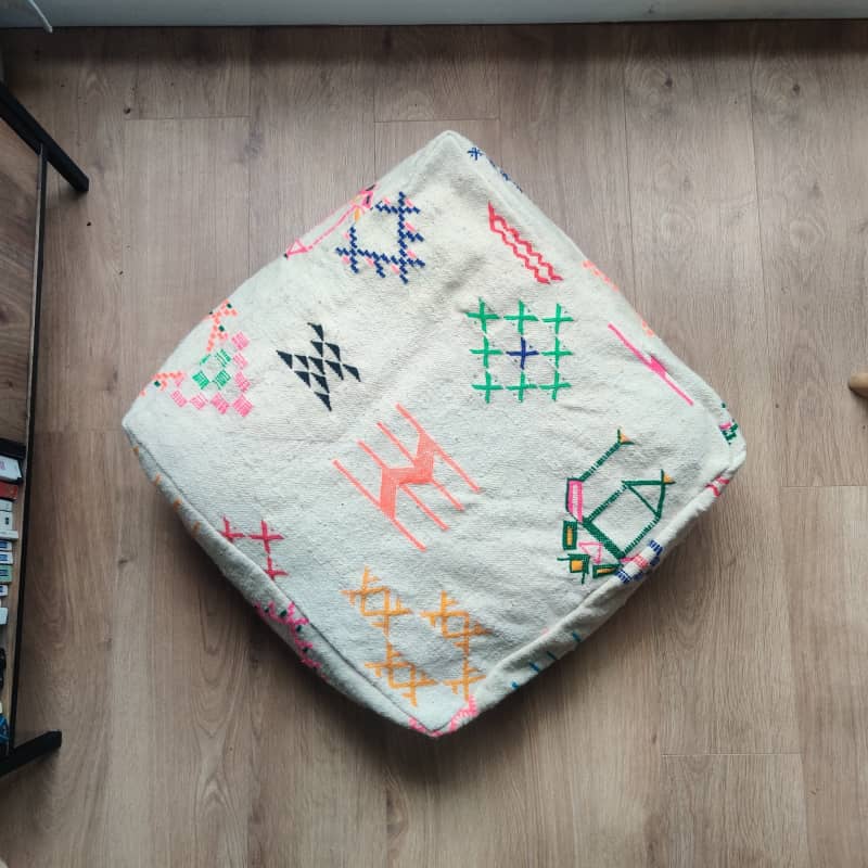 Pouf Kilim Marocain coloré | MAZIR Décoration