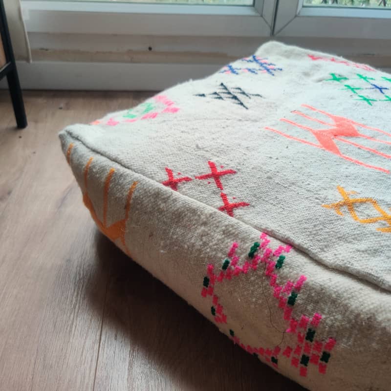 Pouf Kilim Marocain coloré | MAZIR Décoration