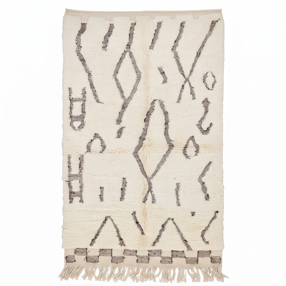 Vue de dessus du tapis Béni Ouarain à motifs berbères bruns