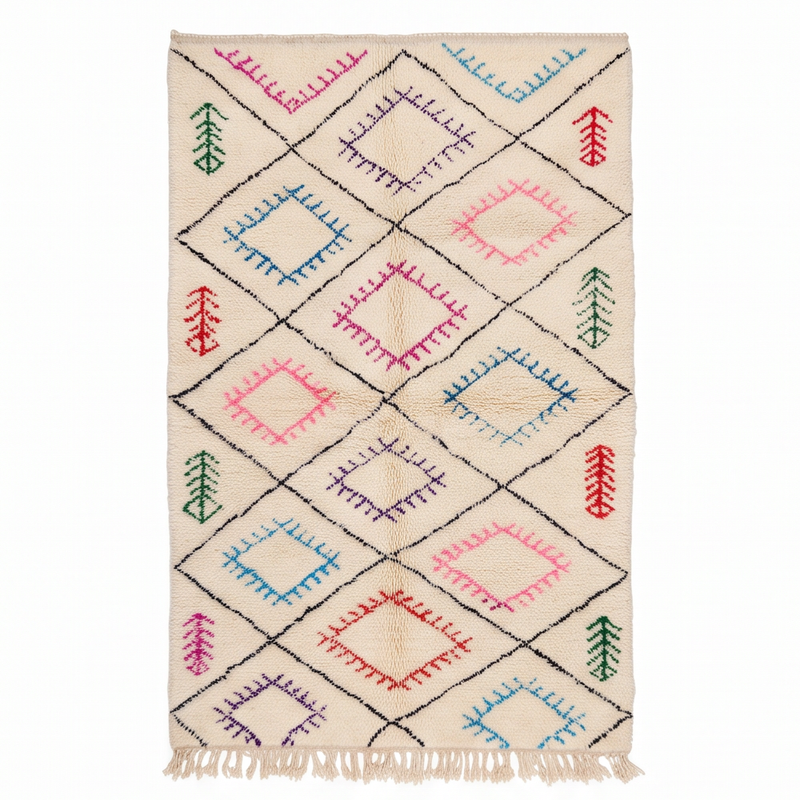 Vue de dessus du tapis Béni Ouarain à losanges multicolores
