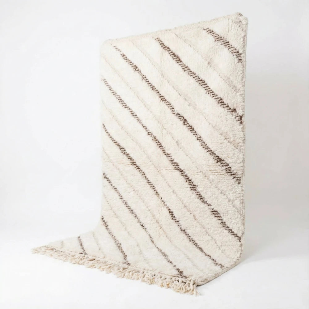 Tapis berbère graphique blanc et noir