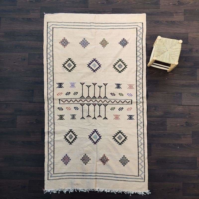 tapis marocain beige