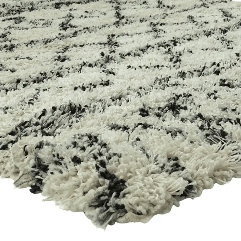 Magnifique Tapis Tribal poils longs écru