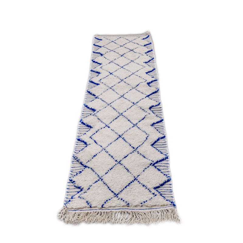tapis marocain de couleur blanc et bleu