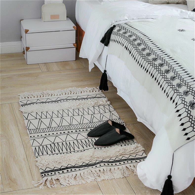 Tapis Esprit Berbère Ethnique <Br>Noir et Blanc Rayya - MAZIR