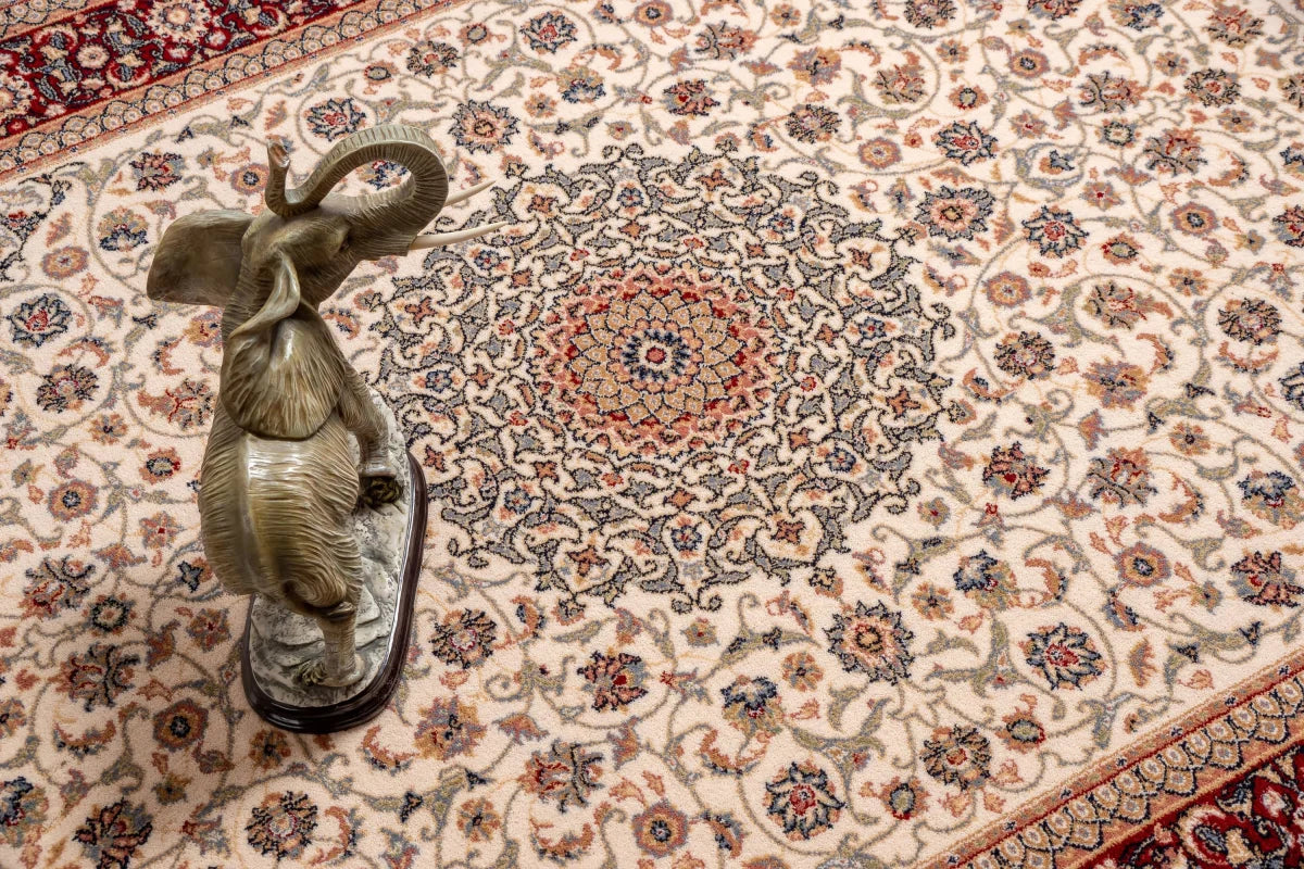 grand tapis d'orient beige