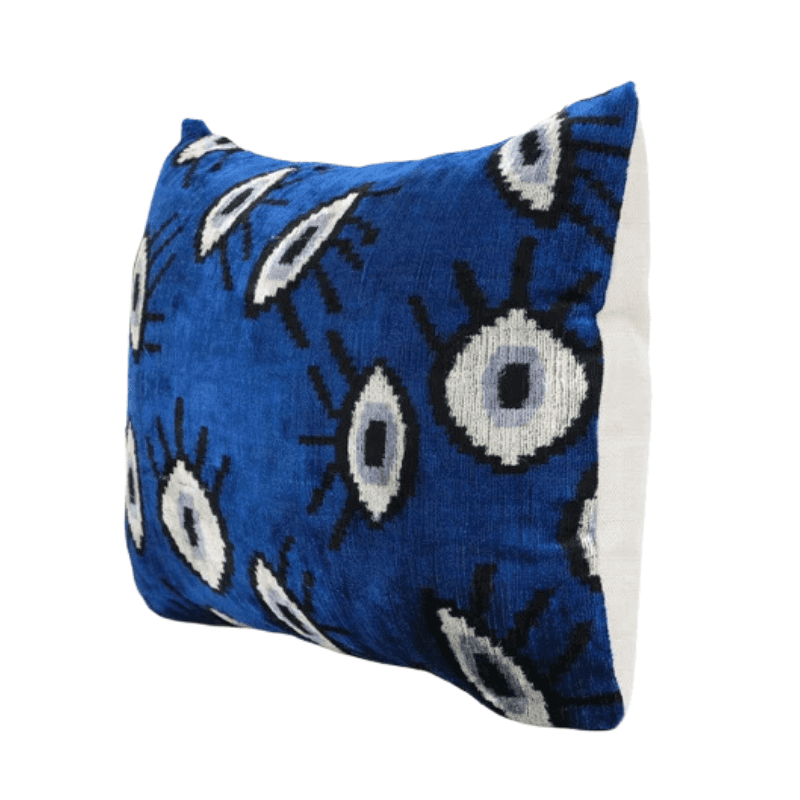 Coussin Ikat Bleu Œil Design artisanal