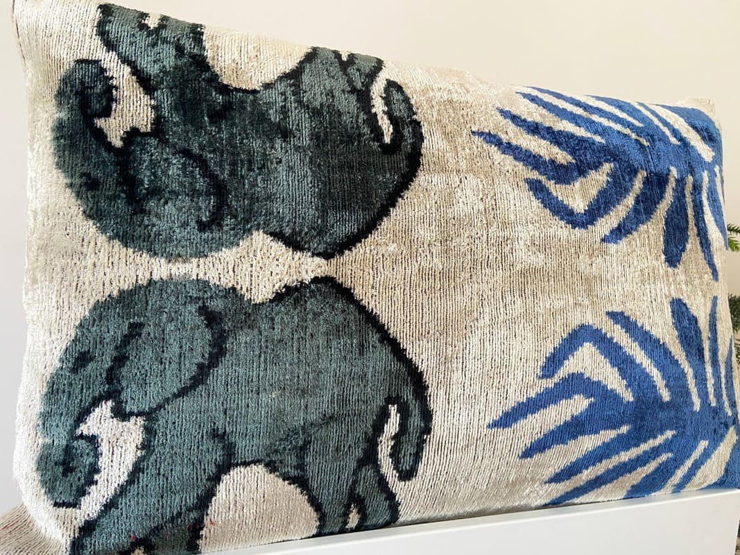 coussin design elephant