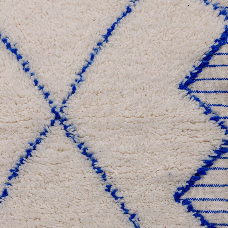 tapis laine blanc et bleu