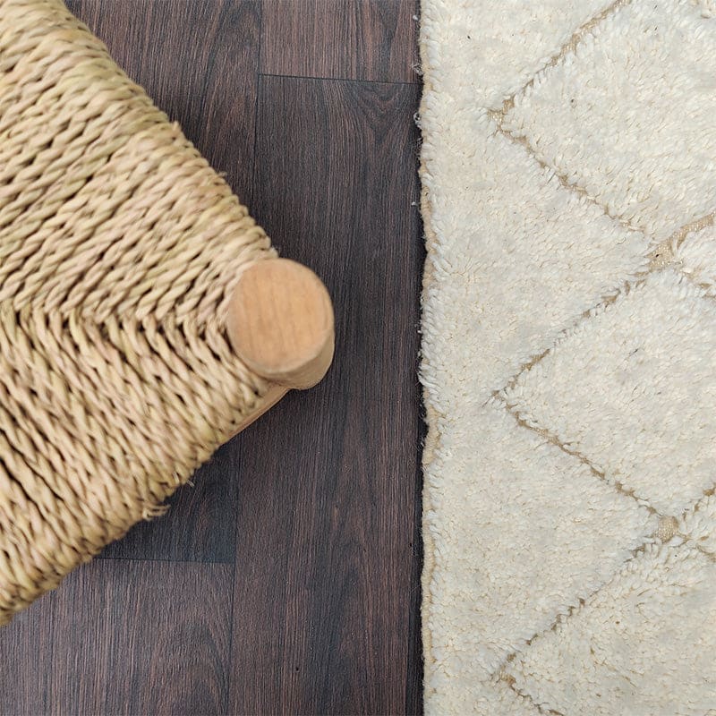 tapis berbère blanc motif creux artisanal