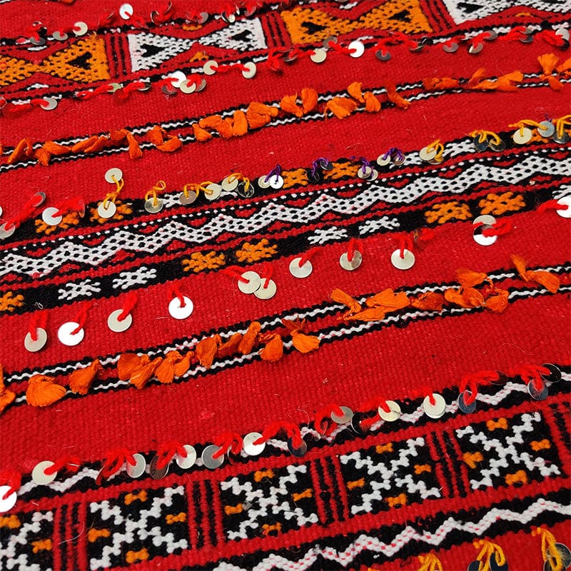 tapis rouge kilim berbere ethnique